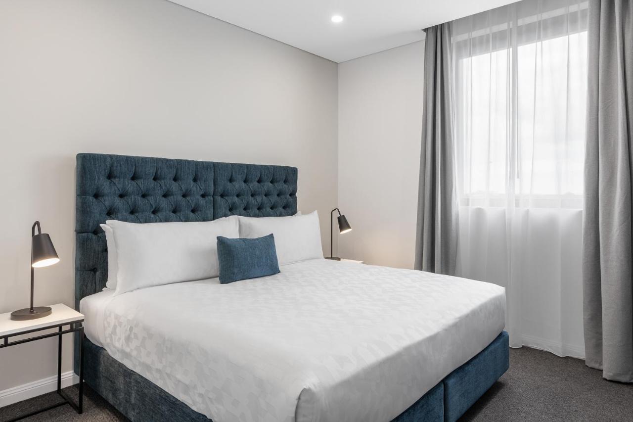 Meriton Suites Coward Street, Mascot Sydney Ngoại thất bức ảnh