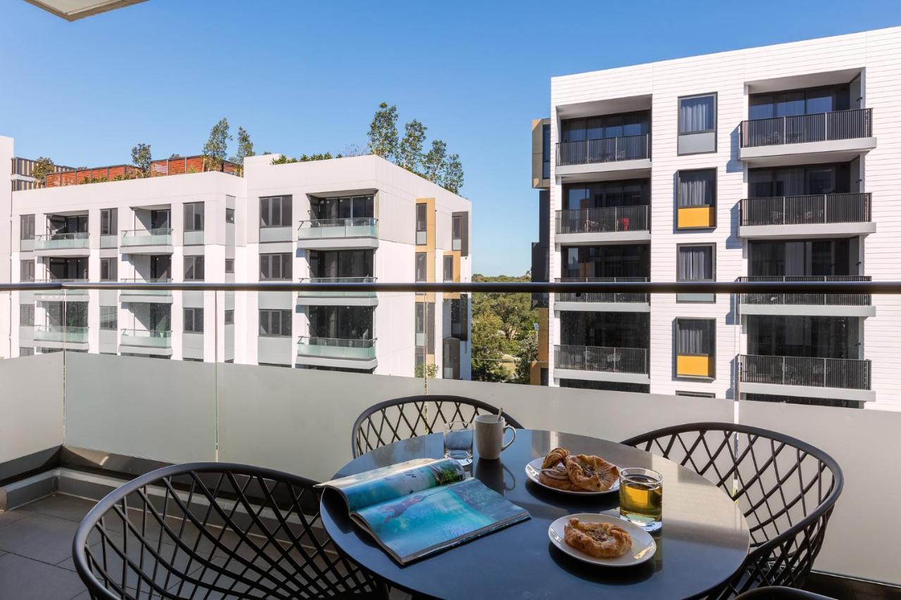 Meriton Suites Coward Street, Mascot Sydney Ngoại thất bức ảnh The proposed apartment complex